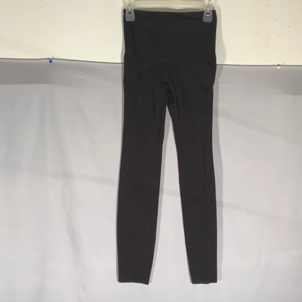 HUE Women Black Leggings